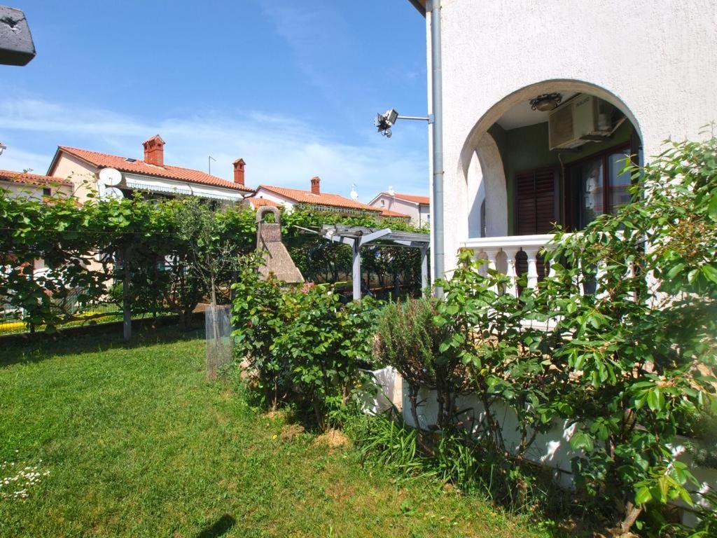 Apartment Tigo - 2 Bedrooms, 2 Bathrooms, Terrace And Big Garden Fažana Exterior foto